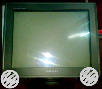 Samsung CRT Square 17'' Monitor for Computer