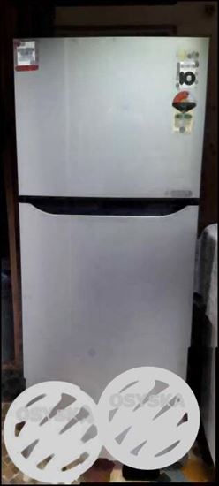 LG Smart inverter refrigerator I m selling LG