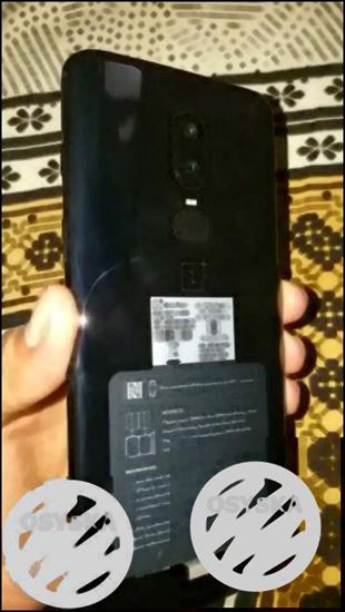 Oneplus 6 6gb Ram 64GB memory 2 month old good