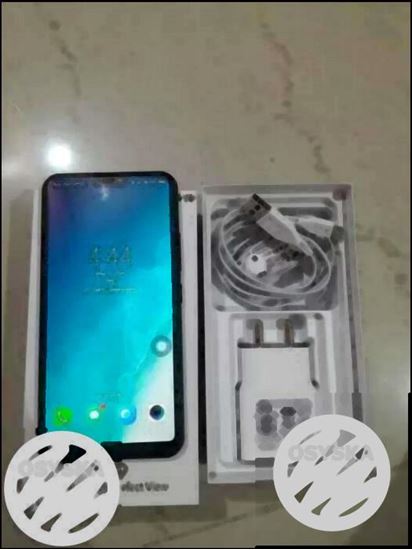 Vivo v9 64GB good condition 3 month old