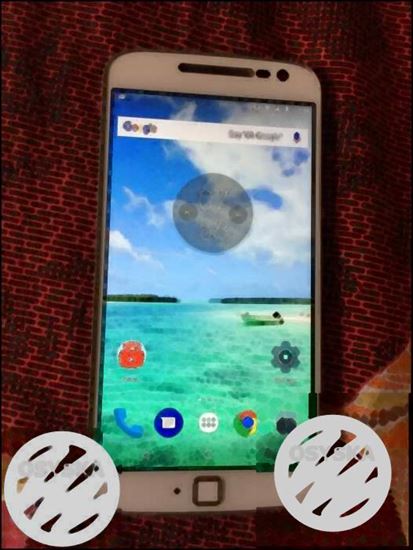 Moto G4 Plus 32 GB with fingerprint login. Just