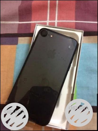 Black IPhone 7 With Box