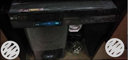 LG home theater in excellent condition with DVD,