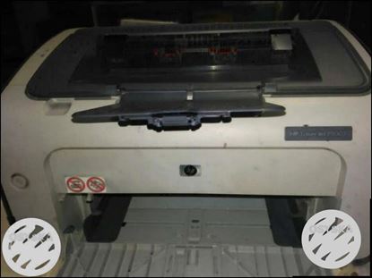 White And Black HP Laser Jet P1007 Printer