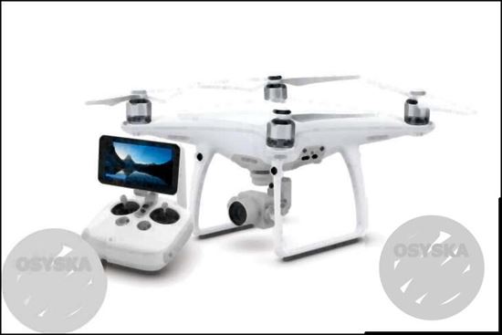 DJI PHANTOM 4 with spare Battery