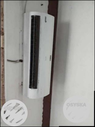 Impex White Split-type Air Conditioner