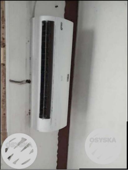Impex White Split-type Air Conditioner