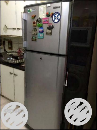 Samsung Fridge in perfect working condition.