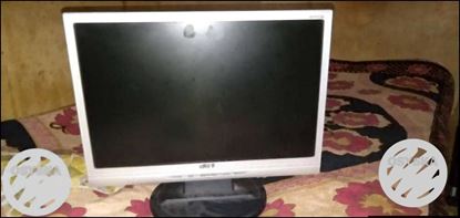 Acer monitor 17" call me 70.83.69.63.53