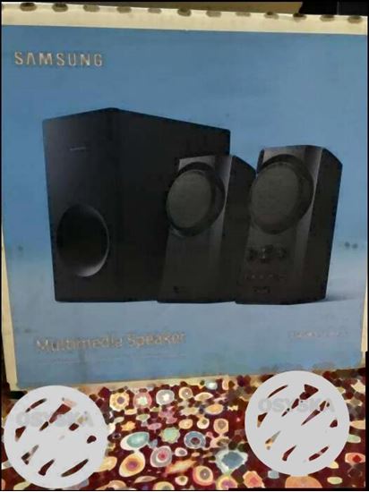 Black Samsung Multimedia Speaker Box