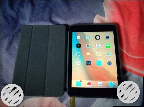 Ipad mini 1 in excellent condition. Its great for