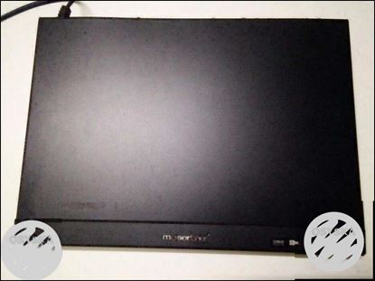 Moser Baer CD/VCD/MP3/MP4/DVD Player with USB 2.0, Remote, Bill & Box