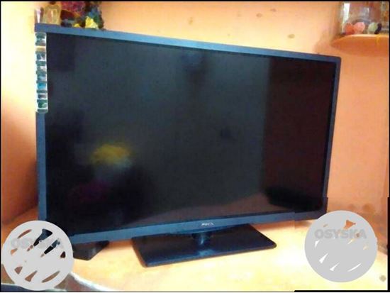 PHX 104cm (42 inch) full HD Smart LED TV. 31.999/-