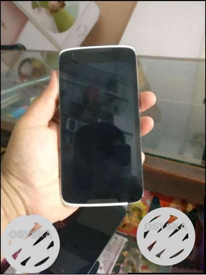 Htc 828 white brand new condition for sale...