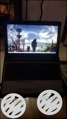 Acer aspire 5560G laptop... perfect working