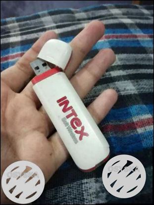 Dongle in good condition Cheap price 3 months