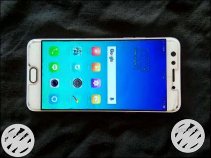 Oppo f3 in best condition 4GB 64GB