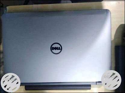 Dell e6440 i5 4th gen 4gb ram 320gb Hdd dvd