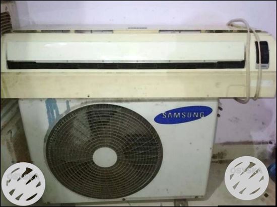 Samsung 1 ton split ac 2 star 100%coper 6 months