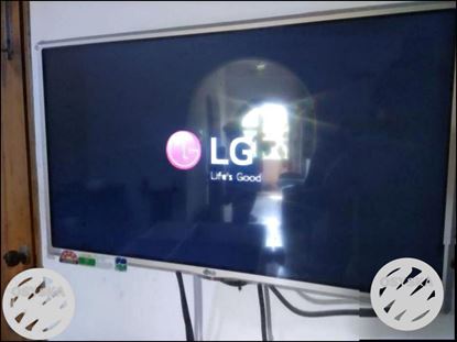 LG LED TV, 32".. 3 YEARS OLD, RARELY USED, PRICE