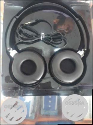 In wholesale rate stereo headphone with hd sound