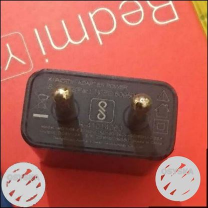 Xiaomi adaptor 0.35A, output:-DC5V=2A