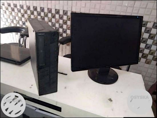 Black LG Flat Screen Computer Monitor