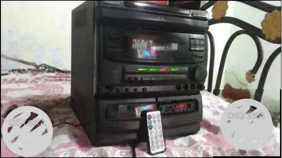 Aiwa amp super good candition. Extra usb bord praic only 2200