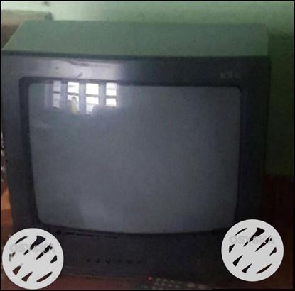 Portable colour television