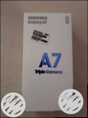 Samsung Galaxy A7 only 10 day old all kit complete urgent sale