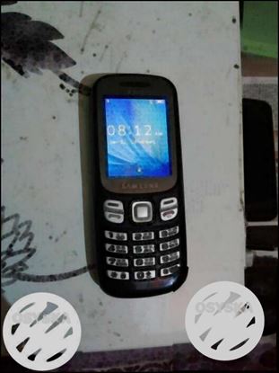 Samsung metro Dule sim phone Music player