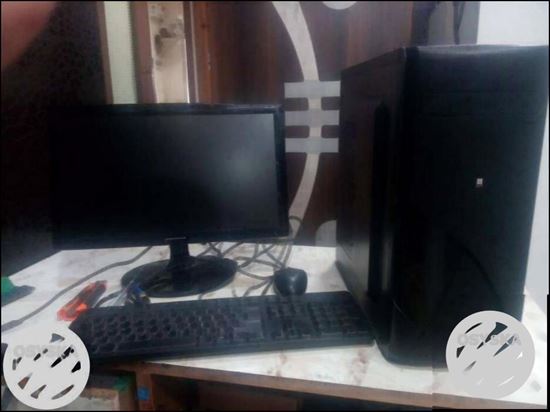 PC with 4gb ram DDR3, 320gb HDD, 19" led hd screen under warranty