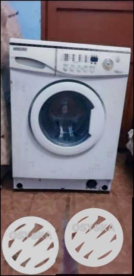 White Arcelik Front-load Washer