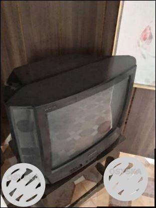Sansui SV-2110 colored TV in good condition price