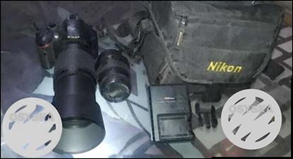 Nikon D 3200 DSLR Camera With 2 lens 18...55 te 70...300 with bag